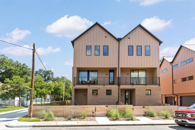 Foto del edificio - 3528 Gonzales St
