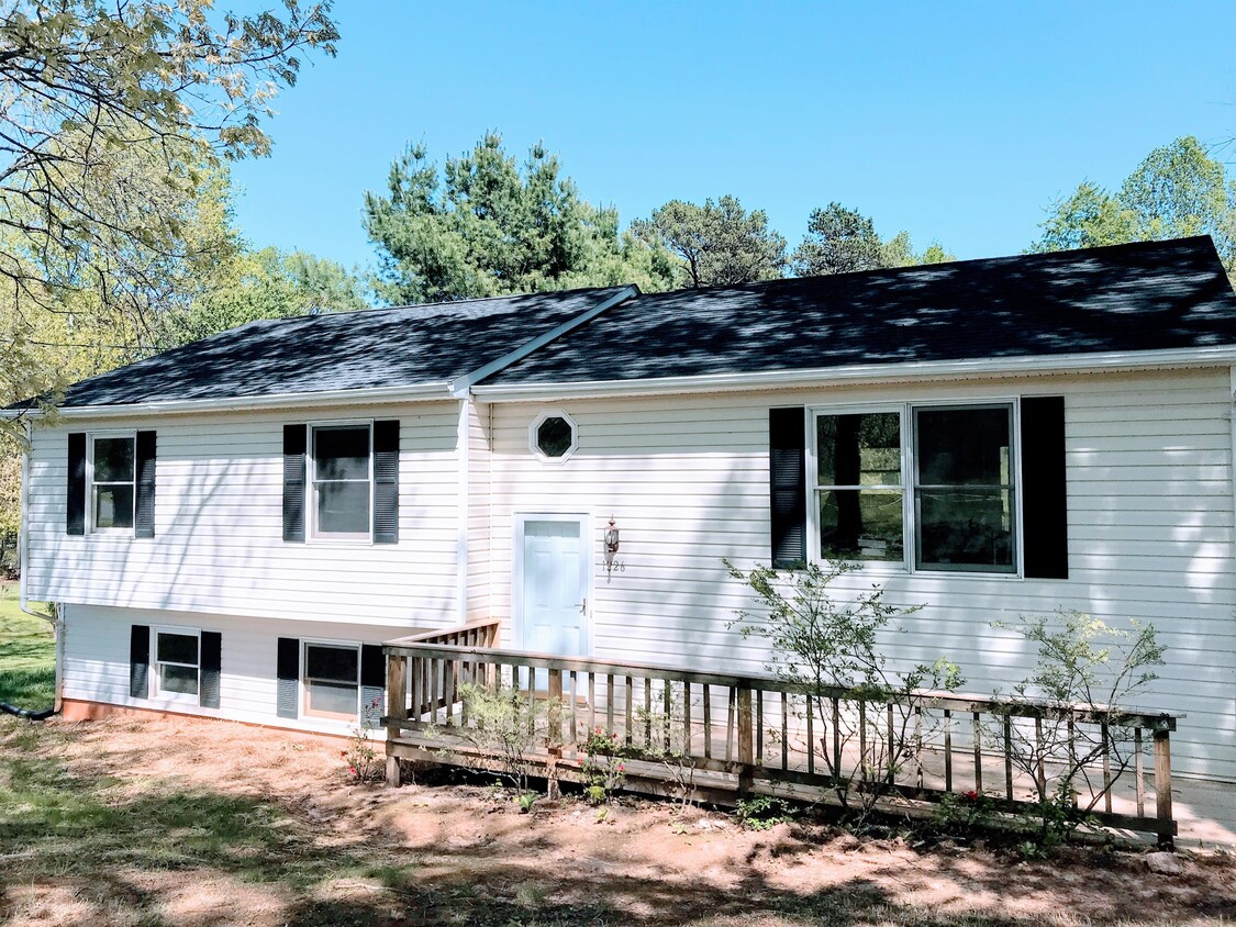 Primary Photo - 1226 Lockewood Dr