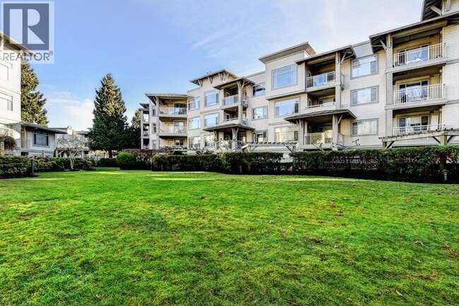 Building Photo - 8200 Jones Rd