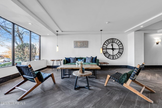 Building Photo - 10 Ocean Blvd