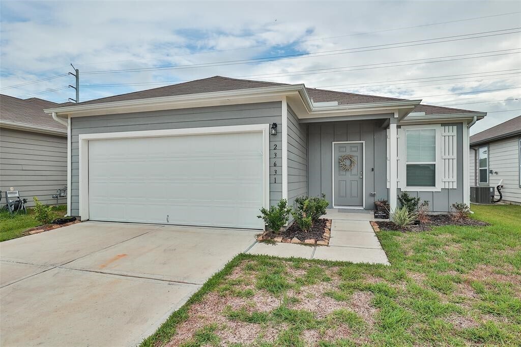 Foto principal - 23631 Simmental Rd