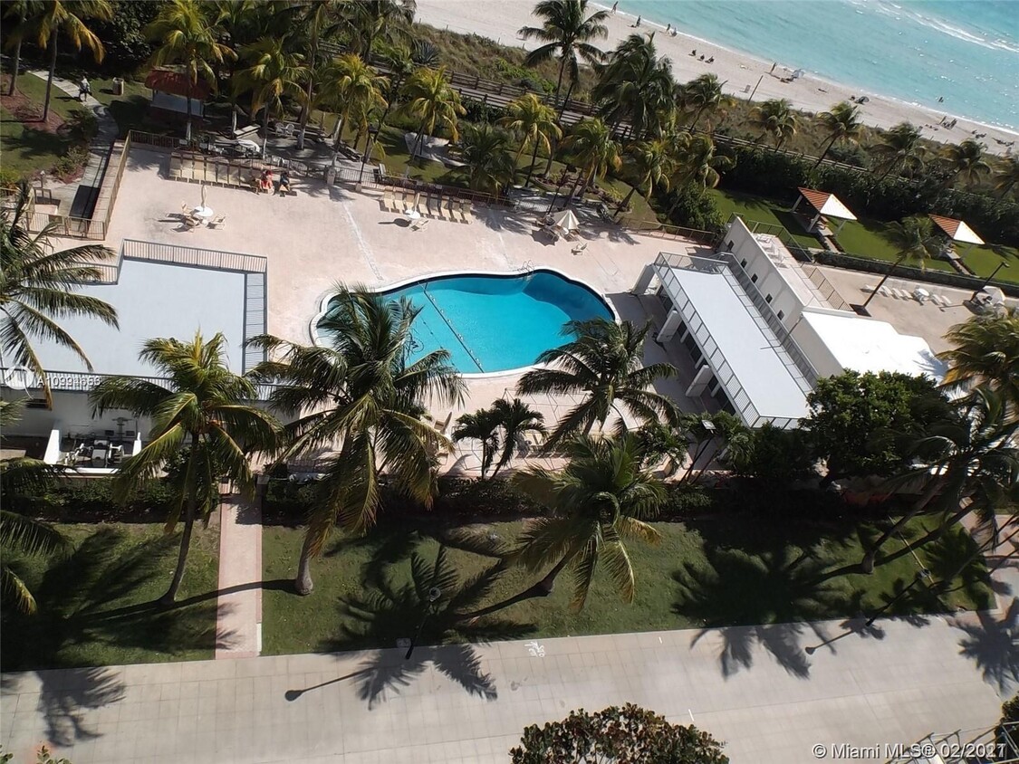 Foto del edificio - 2655 Collins Ave