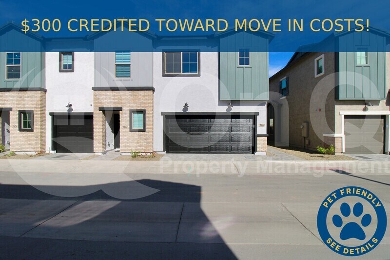 Foto principal - 2820 W Red Fox Rd