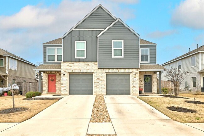 Building Photo - 200 George Neggan Ln
