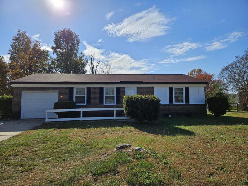 Primary Photo - 410 Desmond Dr