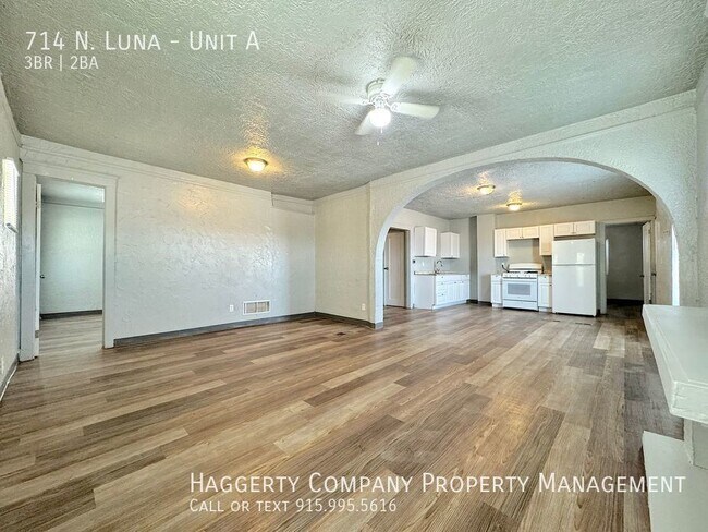 Foto del edificio - Historic 3bed/2bath Refrig A/C ALL UTILTIE...