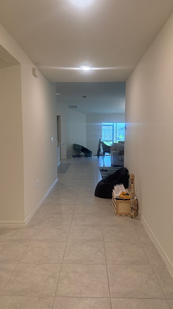 Building Photo - Beautiful 4 bed 2 bath house