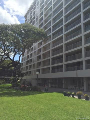 Building Photo - 114 N Kuakini St