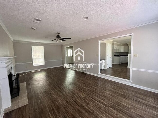 Building Photo - 2747 Morning Woods Dr