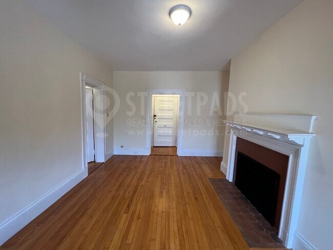 Foto del edificio - 2 Ware St