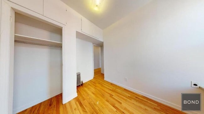 Building Photo - 3 bedroom in Manhattan NY 10003