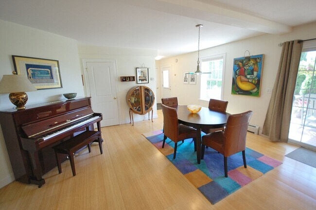 Foto del edificio - 24 Overlook Dr., Westbrook
