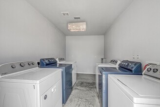 Building Photo - 1708 19th St