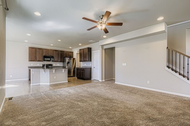 Building Photo - 8185 Sandsmere Dr