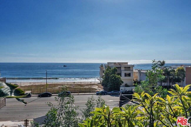 Foto del edificio - 22609 Pacific Coast Hwy