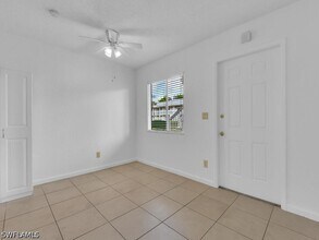Building Photo - 4617 Bayshore Dr