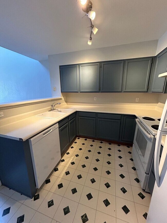 Foto del edificio - Charming Townhouse in Lafayette, CO-Availa...