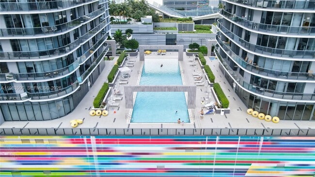 Building Photo - 45 SW 9th St