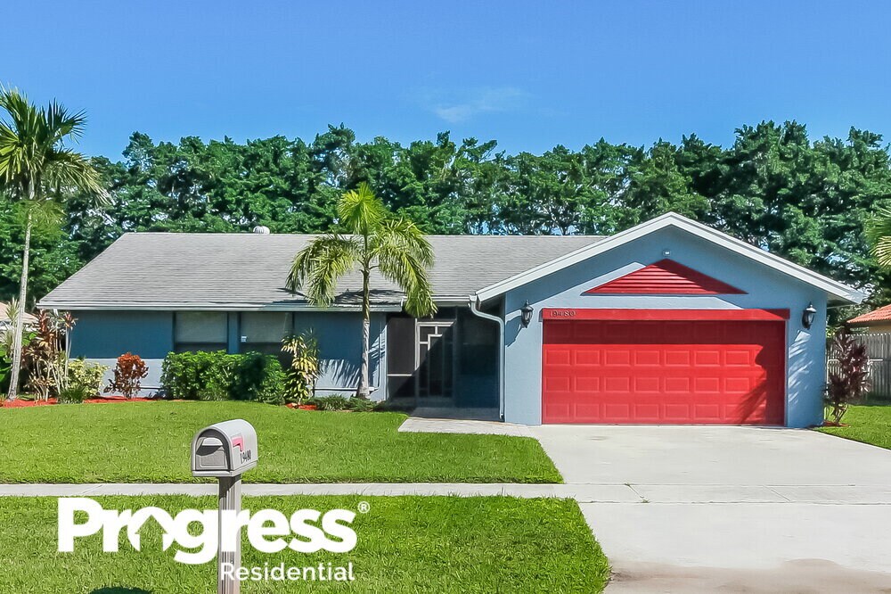 Foto principal - 19480 Hampton Dr