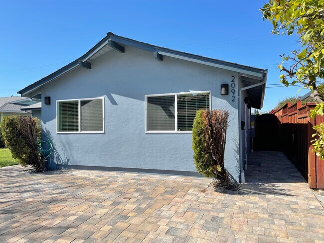 Building Photo - 2092 Los Padres Blvd
