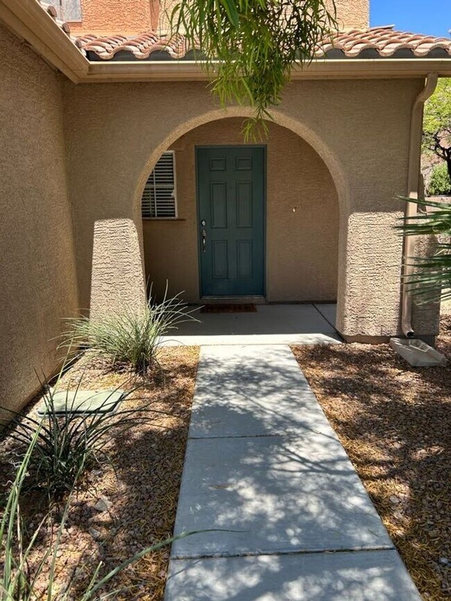 Foto del edificio - BEAUTIFUL 2 STORY HOME IN SUMMERLIN READY ...