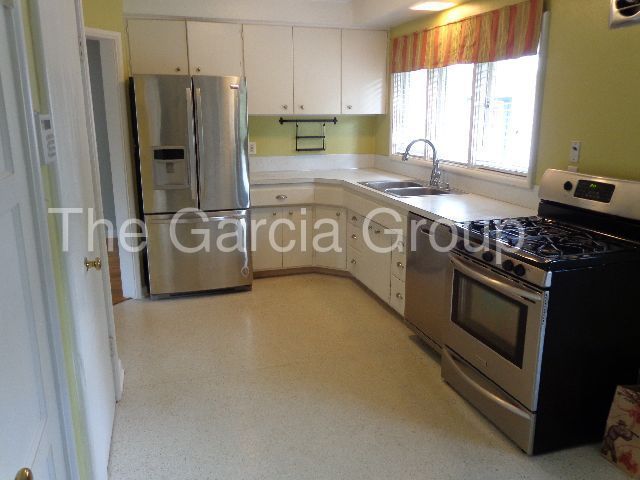 Foto del edificio - 12240 SW Douglas St