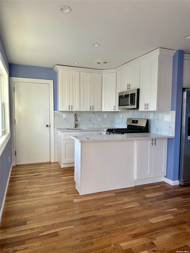 Foto principal - 102-11-102164 164th Ave