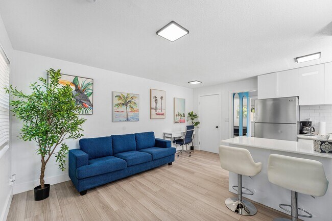 Foto del edificio - 1545 NE 32nd St
