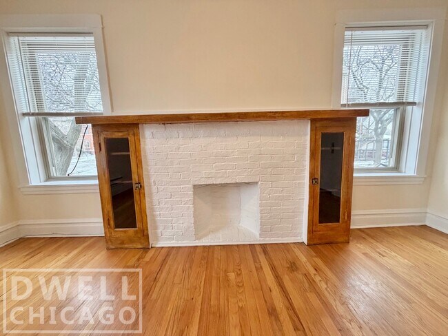 Foto del edificio - 2921 W George St