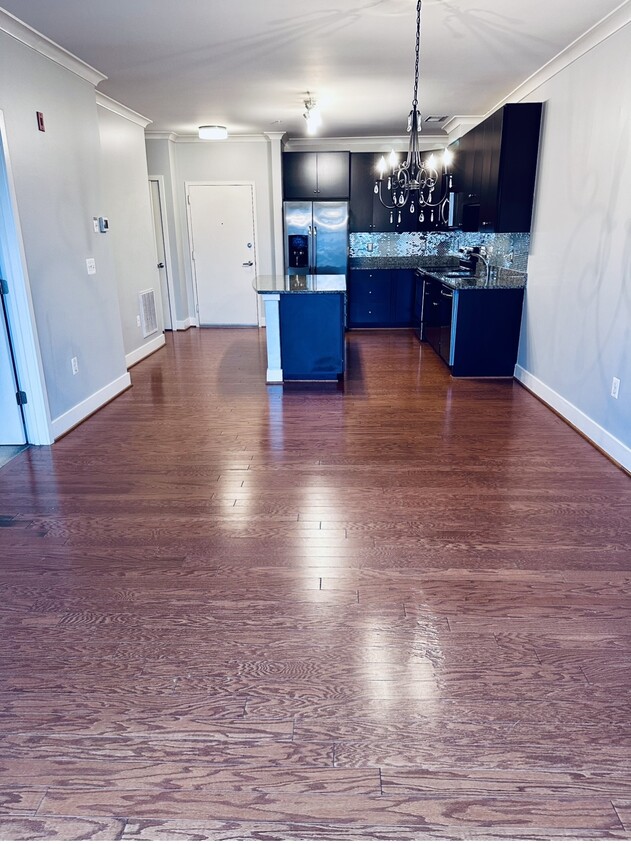 Foto principal - 815 N Patrick St