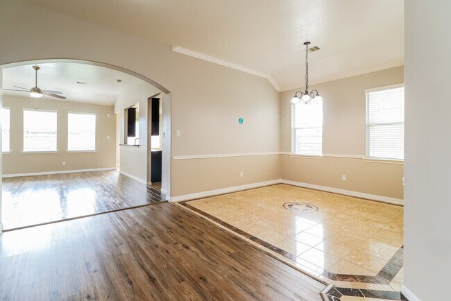 Foto del edificio - 2548 Blue Heron Cir