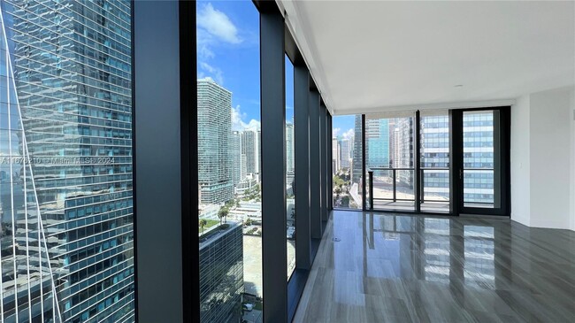 Foto del edificio - 1451 Brickell Ave