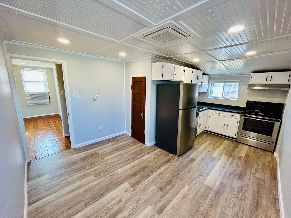Kitchen #1 - 803 N 5th St