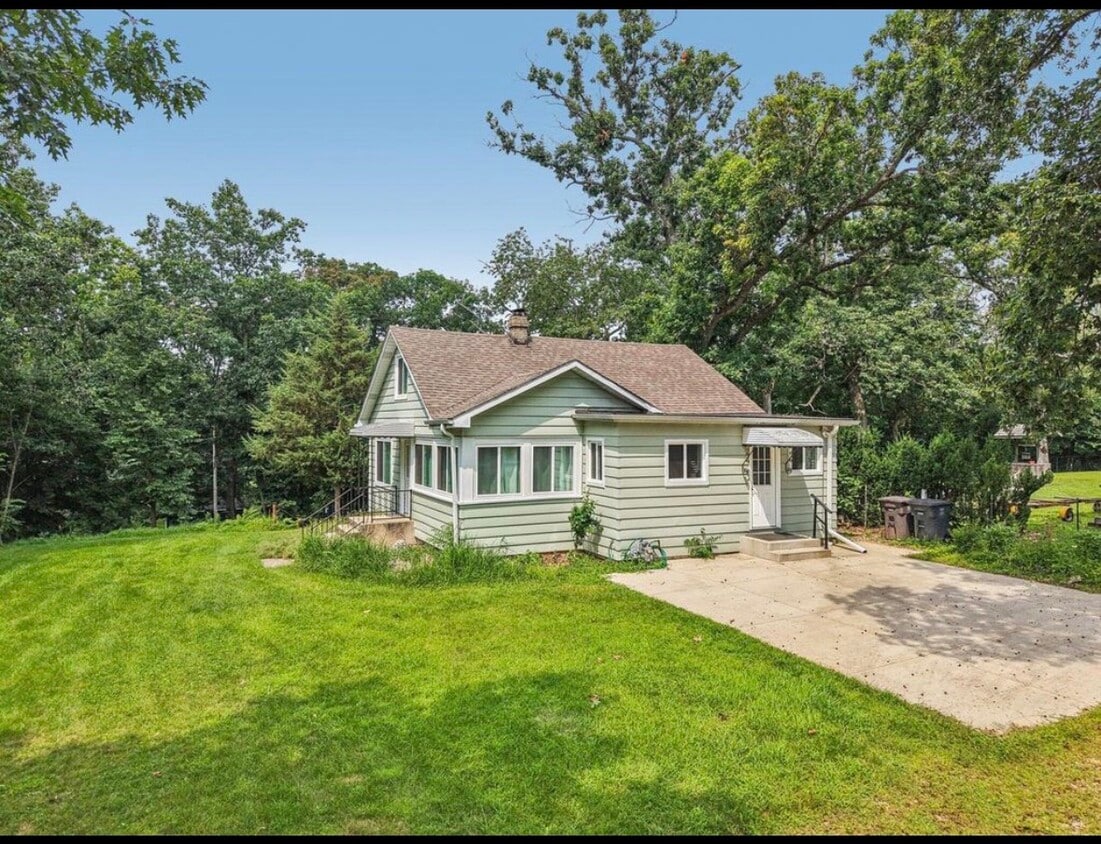 Primary Photo - N3219 Cherry Rd