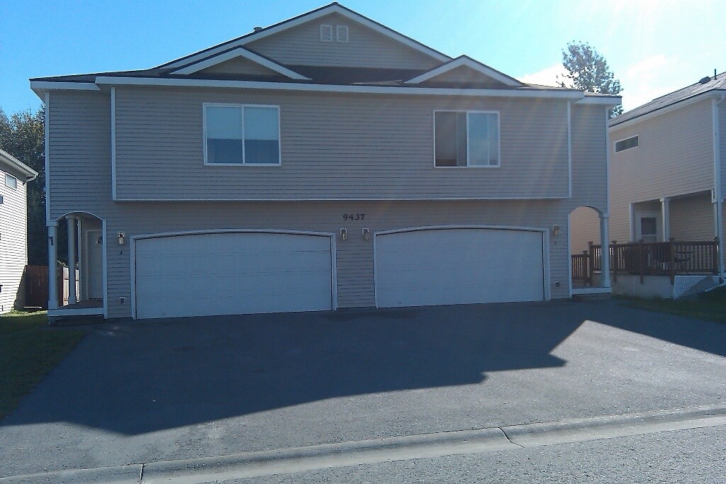 9437 Alissa Cir, Anchorage, AK 99515 Condo for Rent in Anchorage, AK