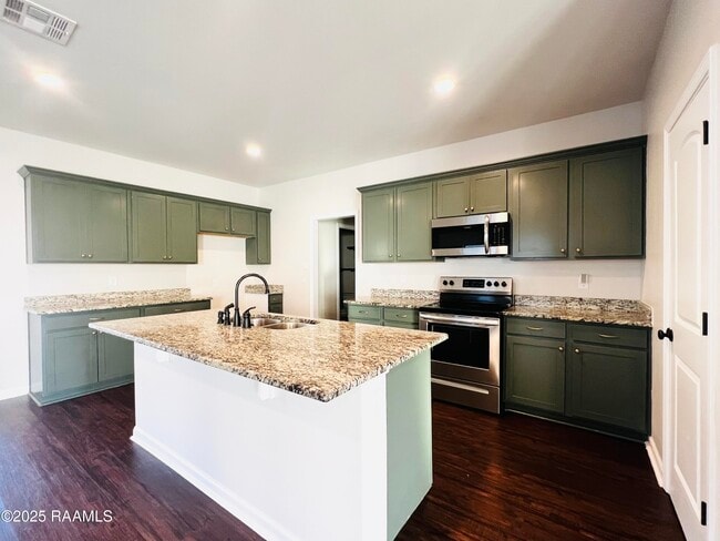 Foto del edificio - 18044 Terraceside Dr