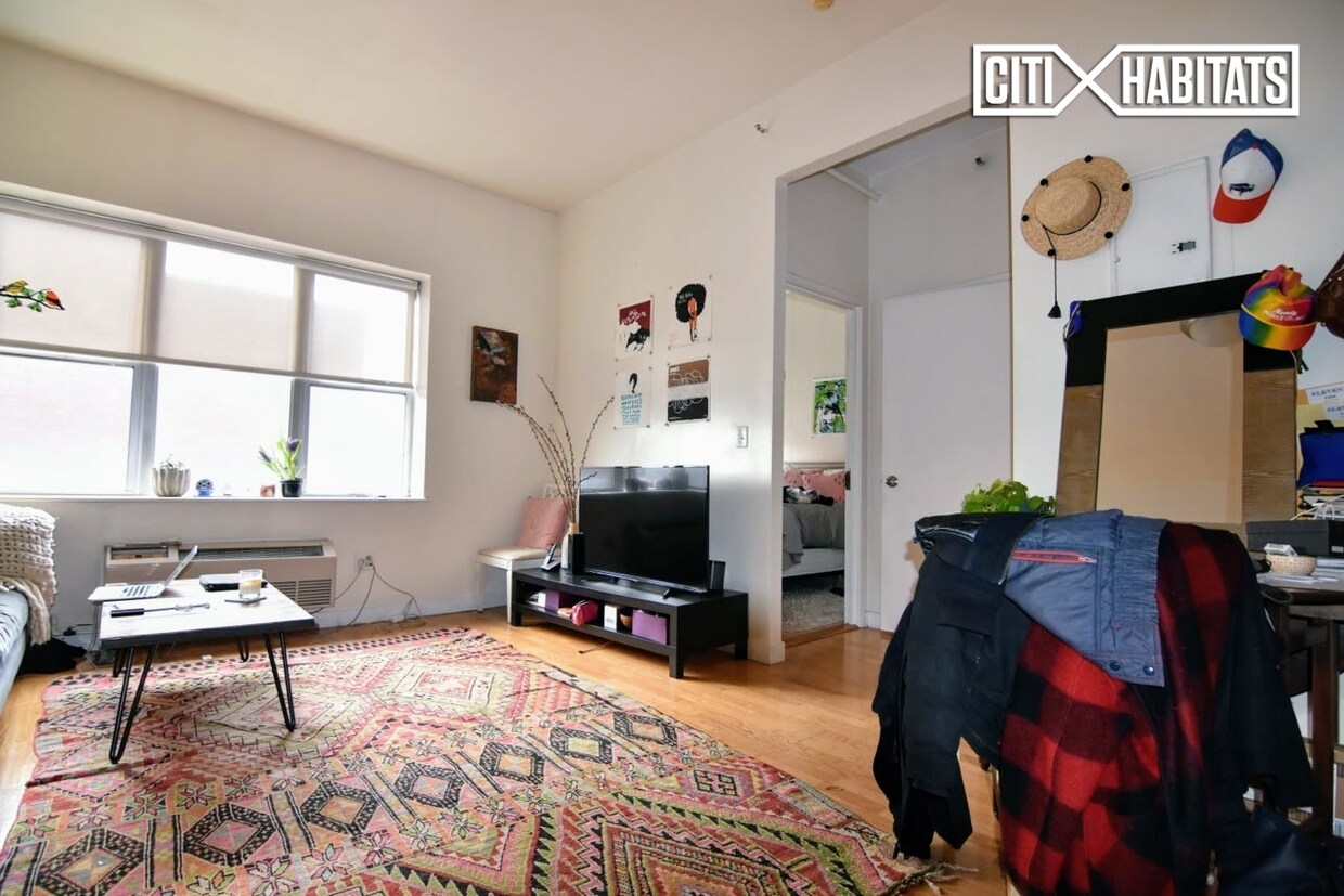 Foto principal - 433 Lorimer St