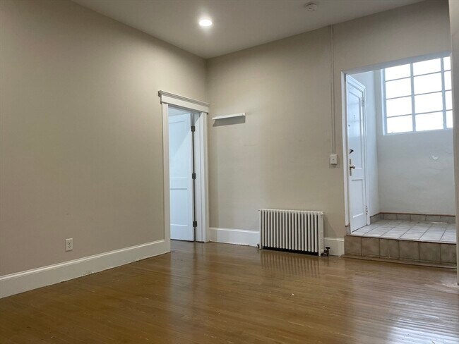 Foto del edificio - 996 Chestnut St