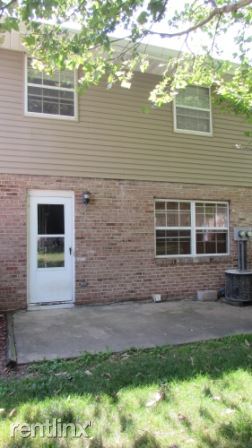 Foto del edificio - 1317 Tompkins Dr