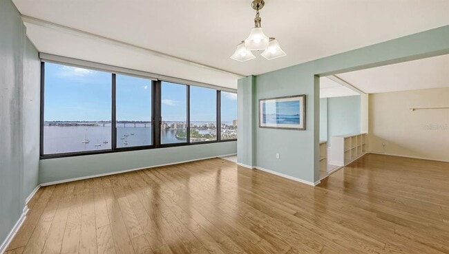 Foto del edificio - 770 S Palm Ave