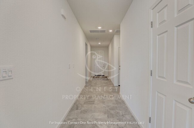 Foto del edificio - Stunning 4 Bedroom home in Twelve Bridges