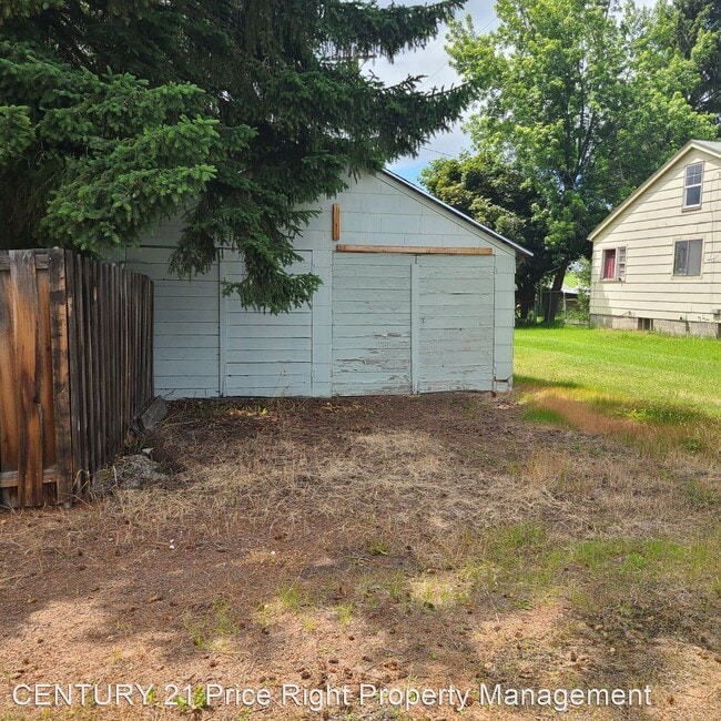 Building Photo - 3 br, 2 bath House - 200 N 4th