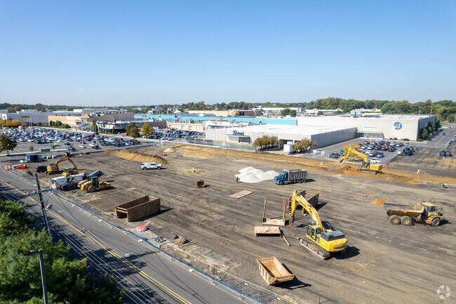 10/11/22-Construction Photo - The Pearl