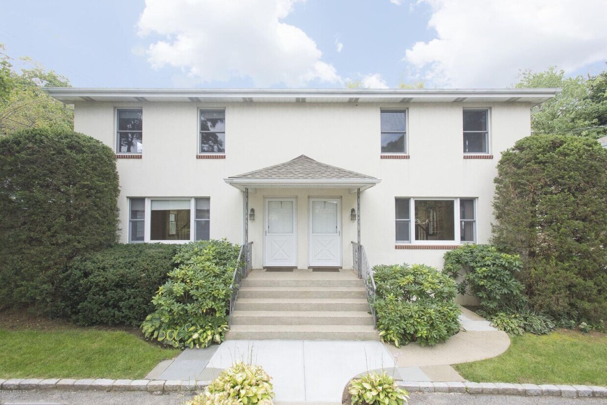 Primary Photo - 106 Monica Rd