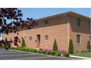 Primary Photo - 850 Biddle Ave