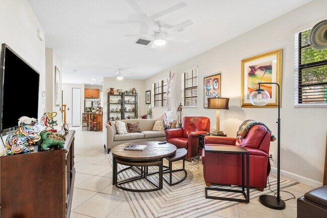 Foto del edificio - 5056 Astor Cir