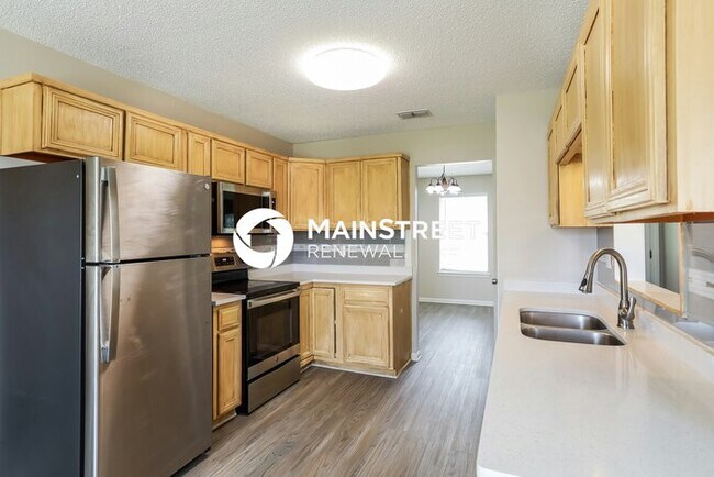 Foto del edificio - 4 Bedroom Pet-Friendly Home in Green Cove Springs, FL with Main Street Renewal