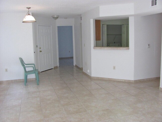 Foto del edificio - 815 Boynton Beach Blvd