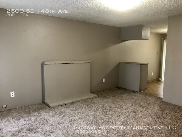 Building Photo - 2600 SE 148th Ave