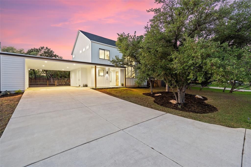 Primary Photo - 22218 Briarcliff Dr